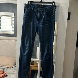 Dark wash express jeans size 6s